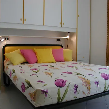 Complesso Solarium * Μπιμπιόνε