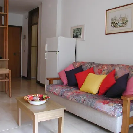 Complesso Solarium Immobiliare Friuli 公寓
