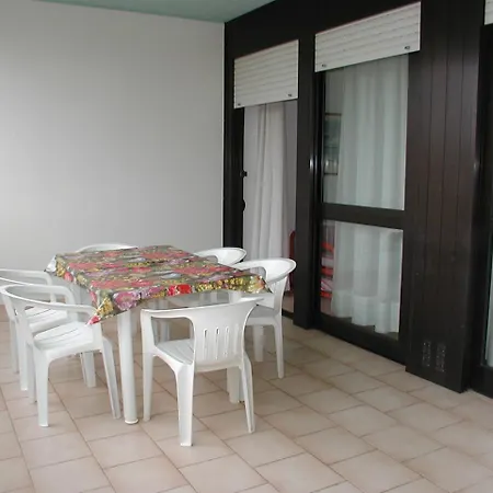 Апартаменти Complesso Solarium Бібіоне