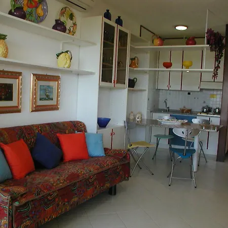 Complesso Solarium Апартаменти *