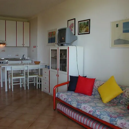 Complesso Solarium Immobiliare Friuli 公寓