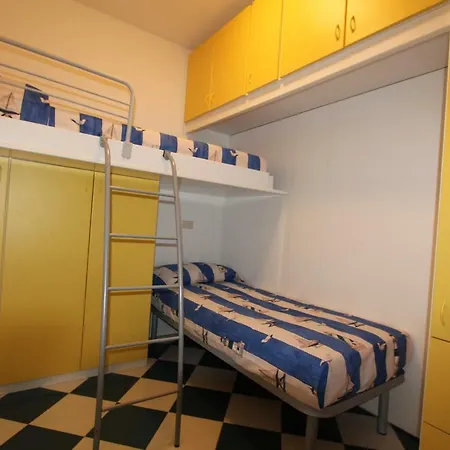 Complesso Solarium Immobiliare Friuli 公寓